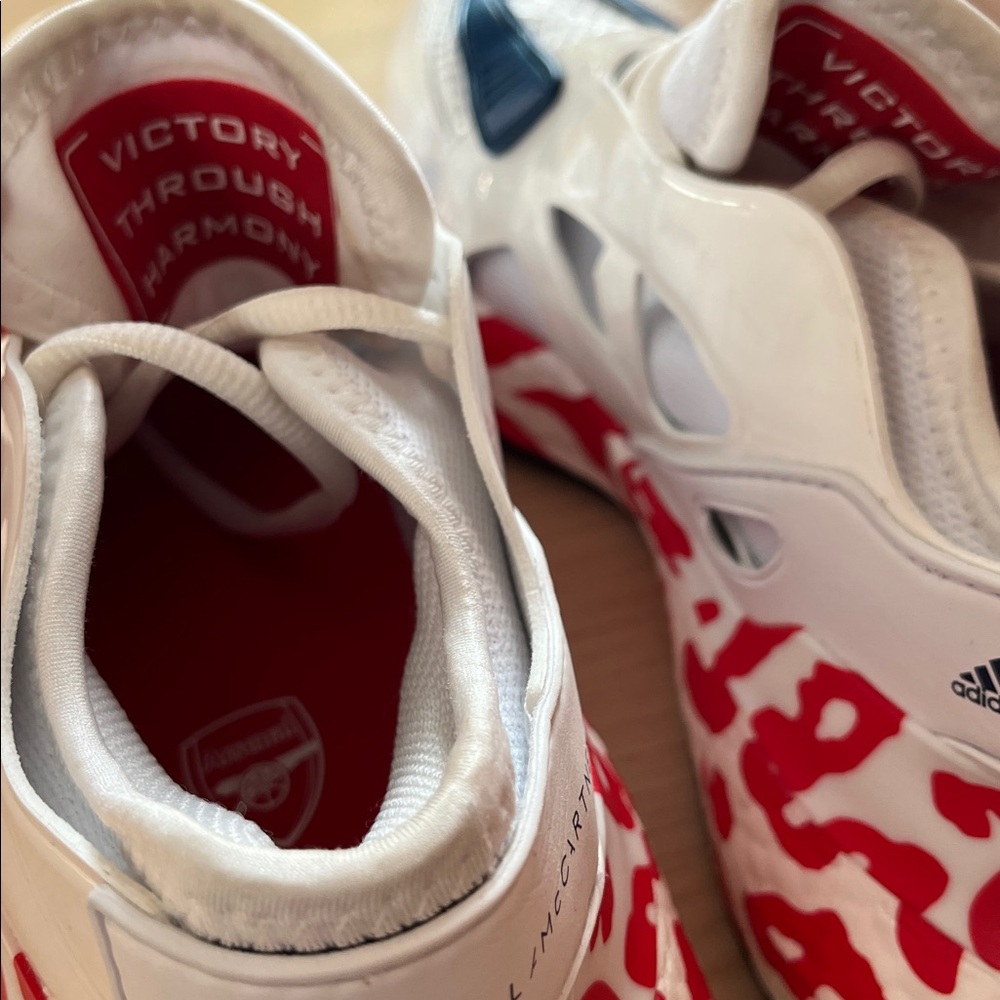 ADIDAS BY STELLA MCCARTNEY UltraBoost '22 Arsenal FC Scarlet Leopard Sneaker 9 - Picture 7 of 9